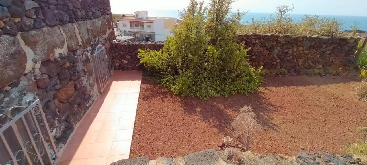 Casa Nela. Rural Y Acogedora En Las Puntas El Hierro Φροντέρα Εξωτερικό φωτογραφία